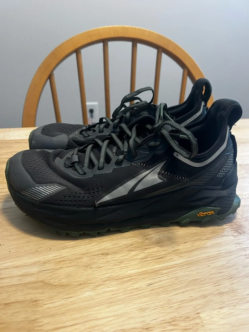 Altra Olympus 5 Trail Running Shoes Mens Sz 9